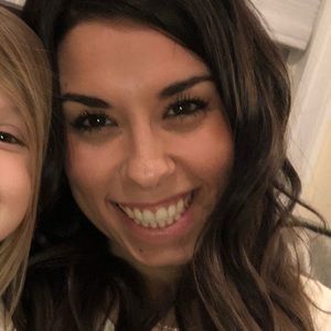 Meet your Posher, Alison